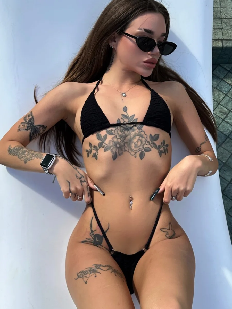 Аня